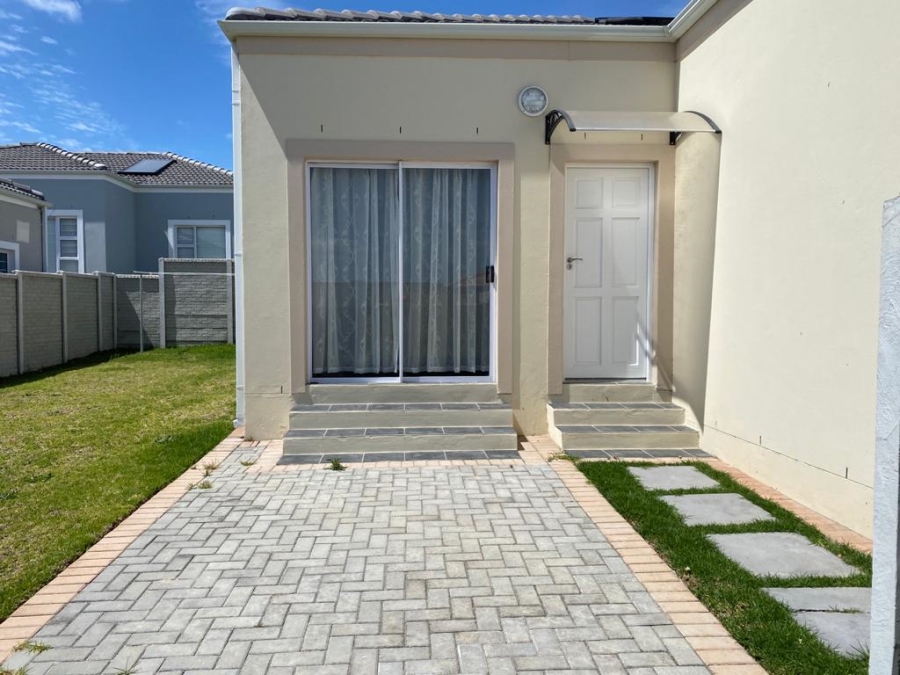 3 Bedroom Property for Sale in Parsonsvlei Eastern Cape